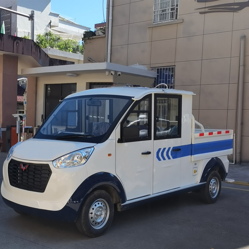 燃油货斗巡逻车